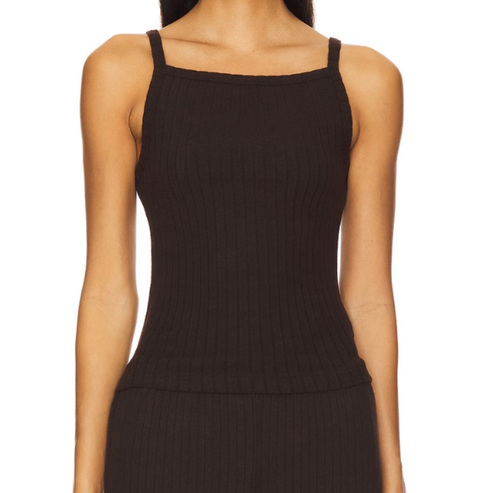 NWT NEW Donni The Sweater Rib Tank In Black Medium M Shirt Top DONNI.